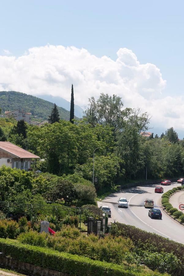 Sunray Daire Tivat Dış mekan fotoğraf