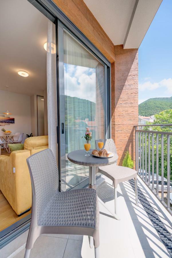 Sunray Daire Tivat Dış mekan fotoğraf
